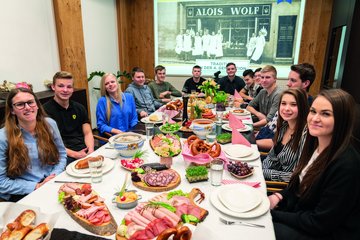 WOLF Azubis während eines Workshop 2019